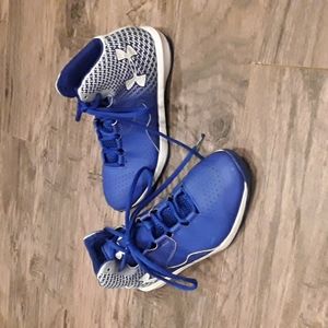 Youth Under Armour shoes